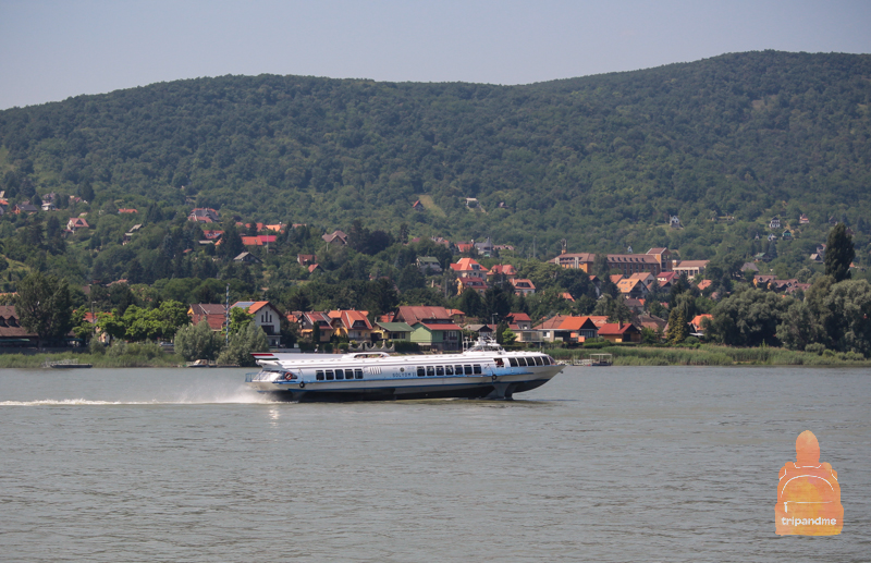 Летом из Будапешта в Вену можно добраться по Дунаю