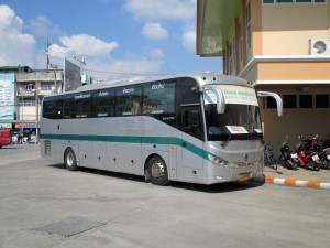 Green Bus leaving for Chiang Rai